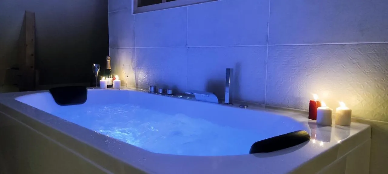 Hotell Ty Madelez, Chambres De Charme, Gites Et Spa La Roche-Derrien