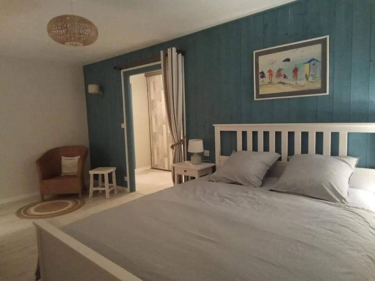 Ty Madelez, Chambres De Charme, Gites Et Spa La Roche-Derrien
