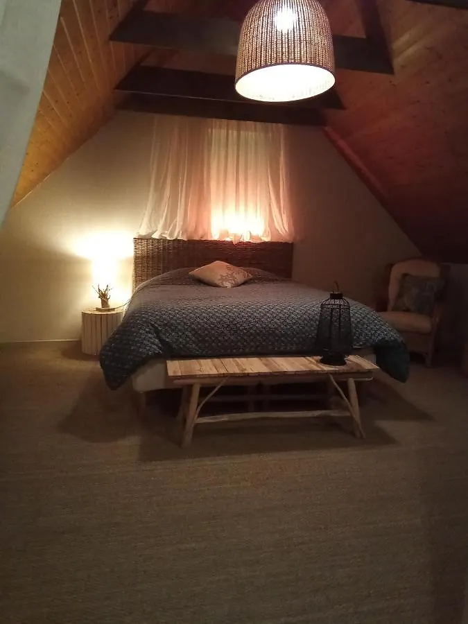 Ty Madelez, Chambres De Charme, Gites Et Spa La Roche-Derrien Hotell